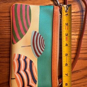 Dooney & Bourke Beachy Patterned Wristlet